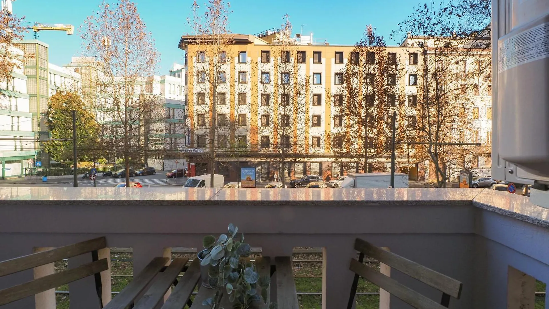 Apartament Primopiano - Certosa 105 Mediolan